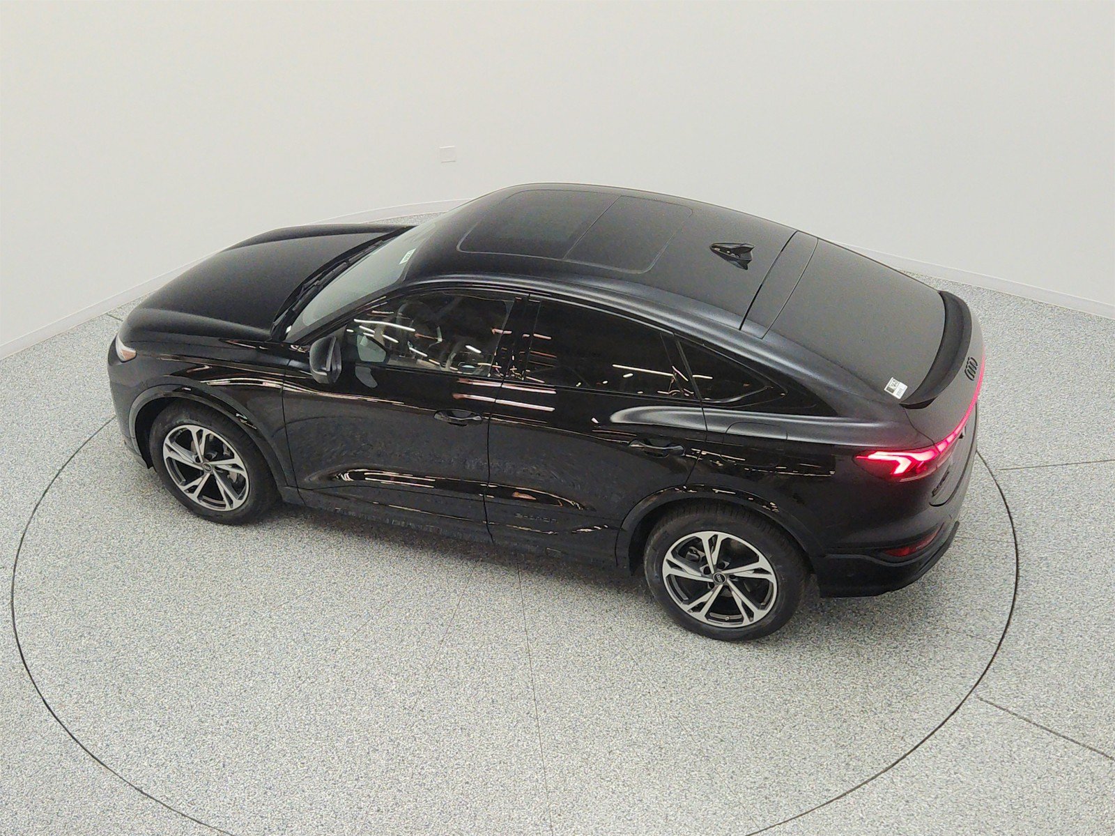 New 2027 Audi Q6 e-tron Prestige AWD/4WD image 22