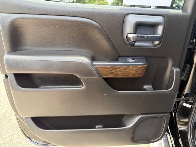 Used 2019 GMC Sierra 2500 Denali AWD/4WD image 14