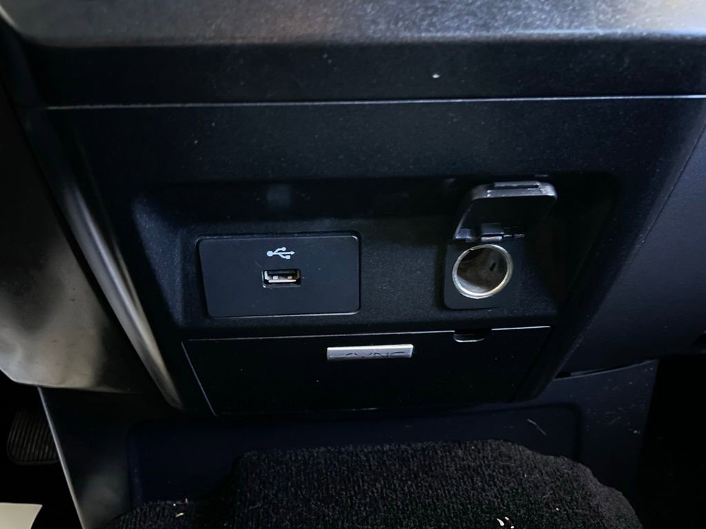 Used 2016 Ford F150 XLT AWD/4WD image 32