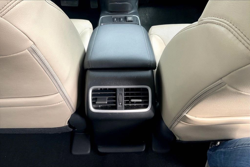 Used 2016 Honda CR-V EX-L image 10