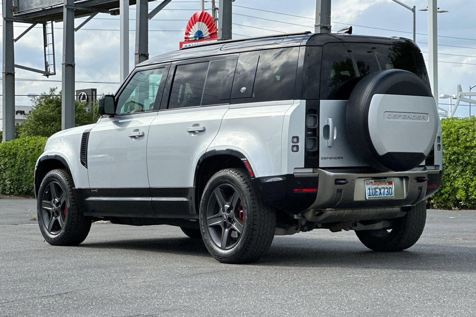 Used 2022 Land Rover Defender 110 X image 6