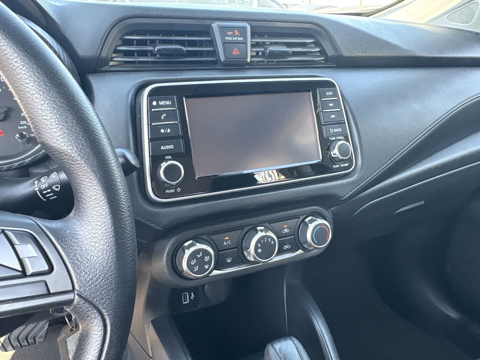 Used 2025 Nissan Versa S FWD image 14