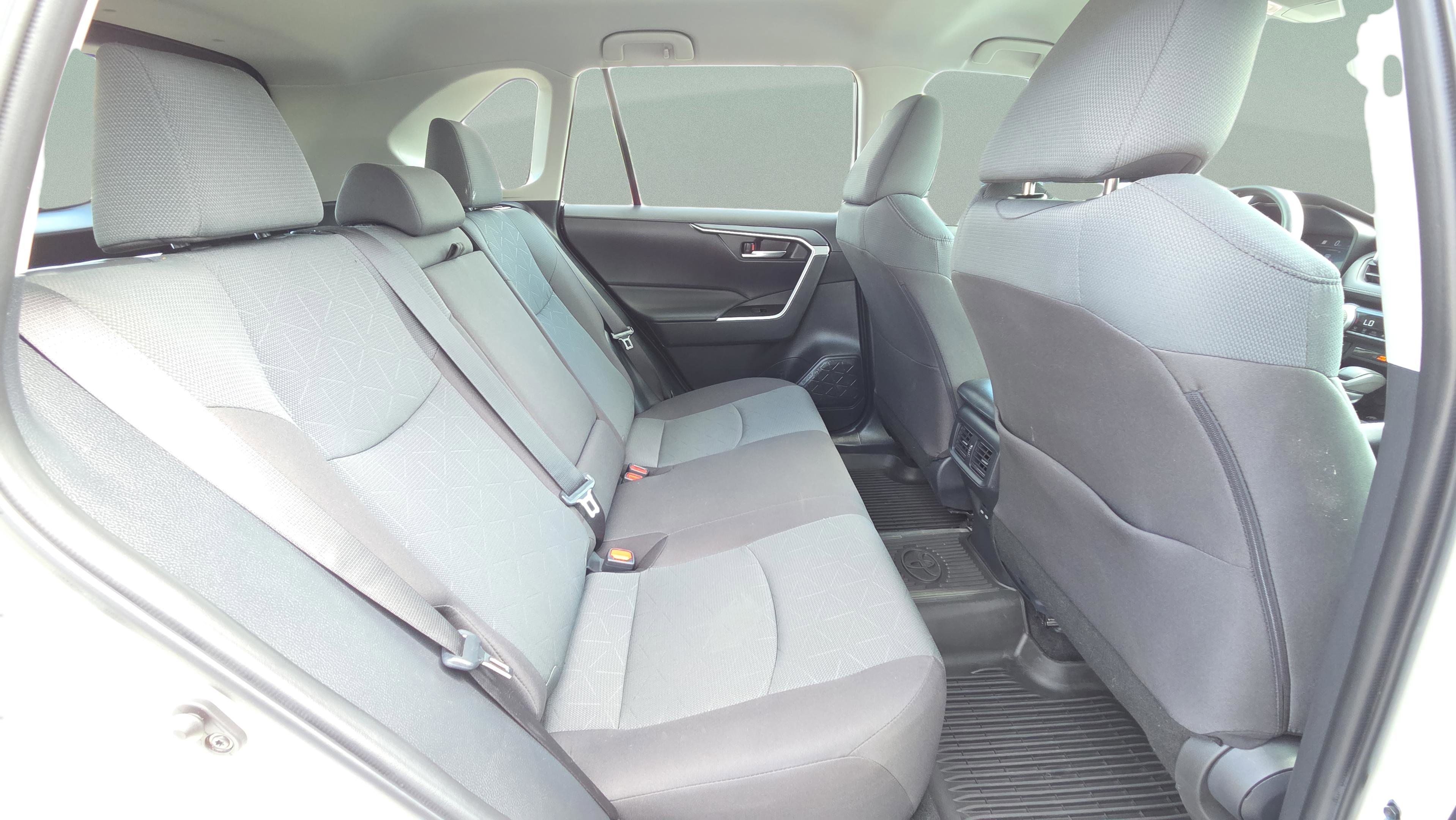 Certified 2024 Toyota RAV4 XLE FWD image 15