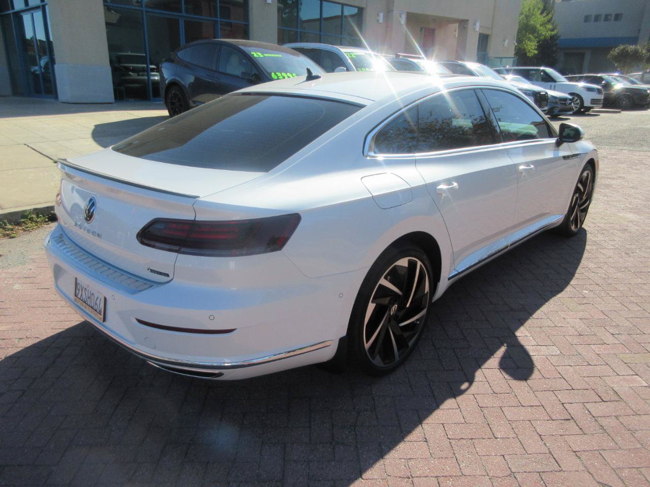 Used 2023 Volkswagen Arteon SEL Premium AWD/4WD image 4