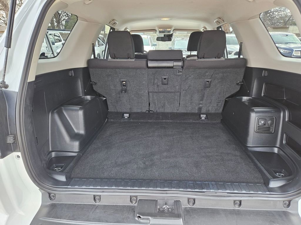 Used 2024 Toyota 4Runner SR5 image 24