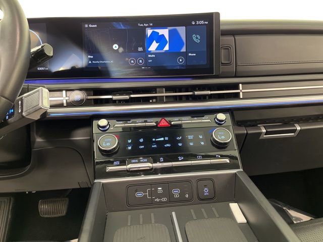 Used 2024 Hyundai Santa Fe Limited FWD image 26