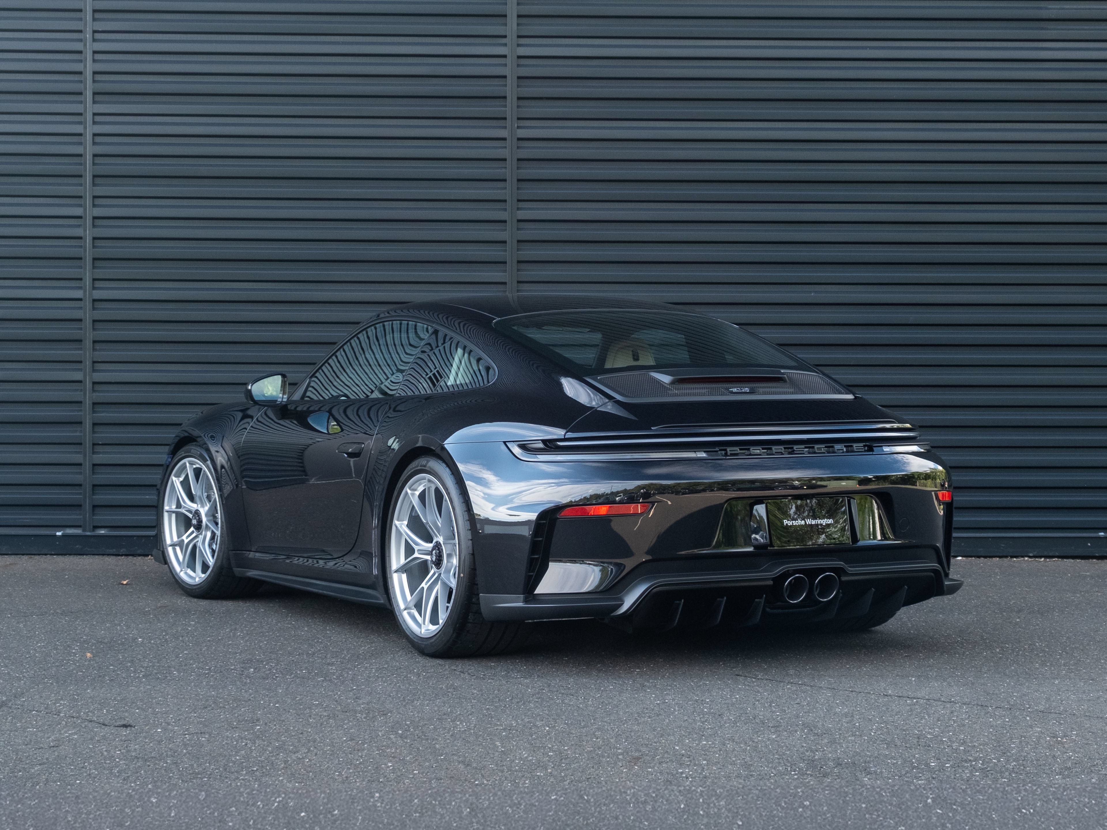 New 2026 Porsche 911 GT3 RWD image 3