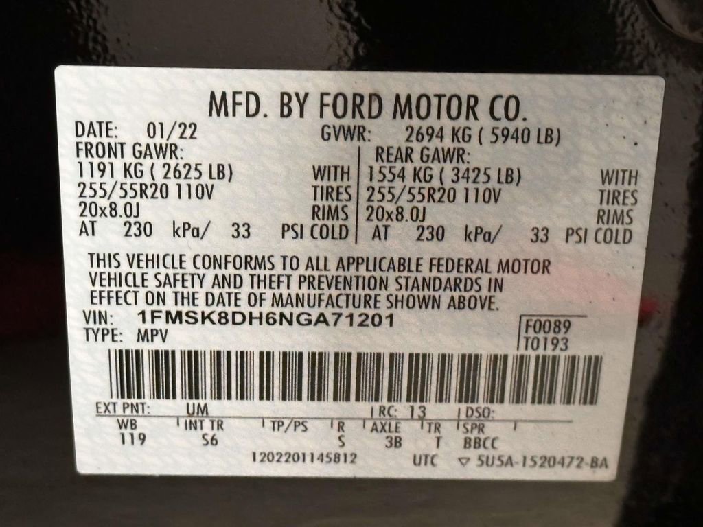 Used 2022 Ford Explorer XLT w/ Equipment Group 202A AWD/4WD image 35
