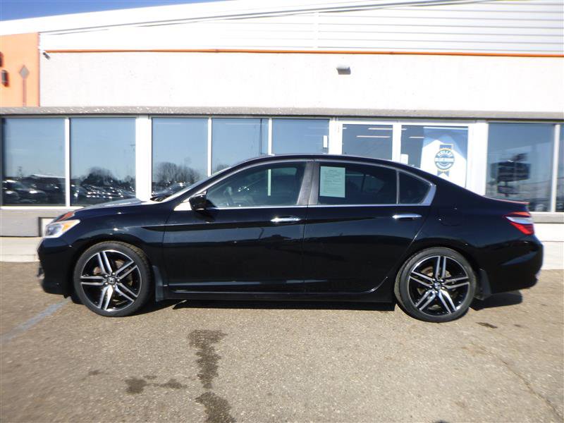 Used 2016 Honda Accord Sport image 2