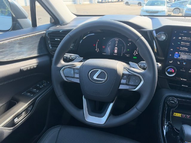 Certified 2022 Lexus NX 350h AWD image 15