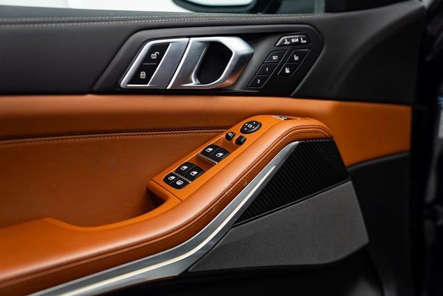 Used 2026 BMW X7 M60i image 27