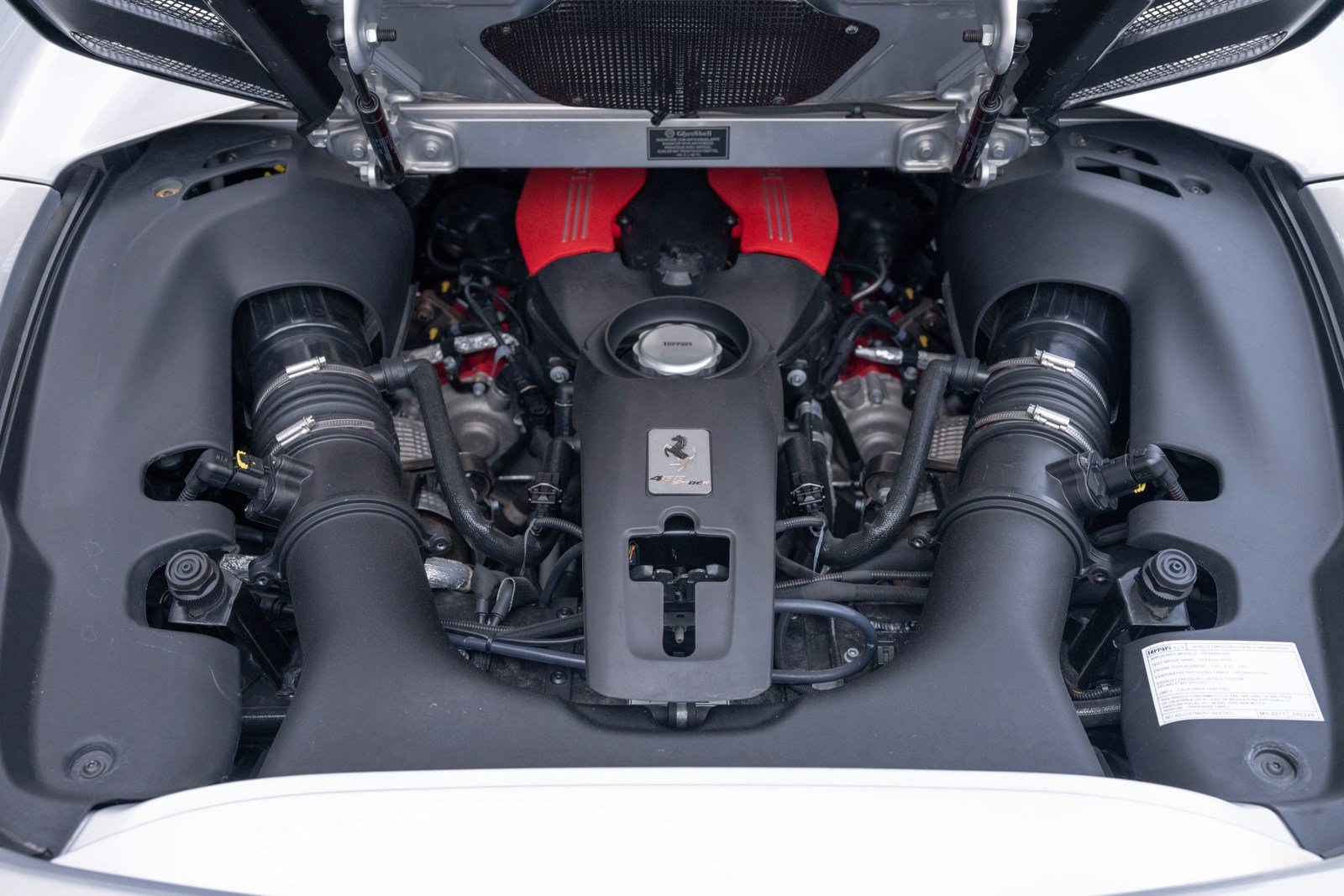 Used 2017 Ferrari 488 Spider RWD image 22