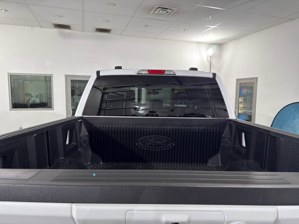 Used 2022 Ford F150 XLT w/ Equipment Group 302A High image 19