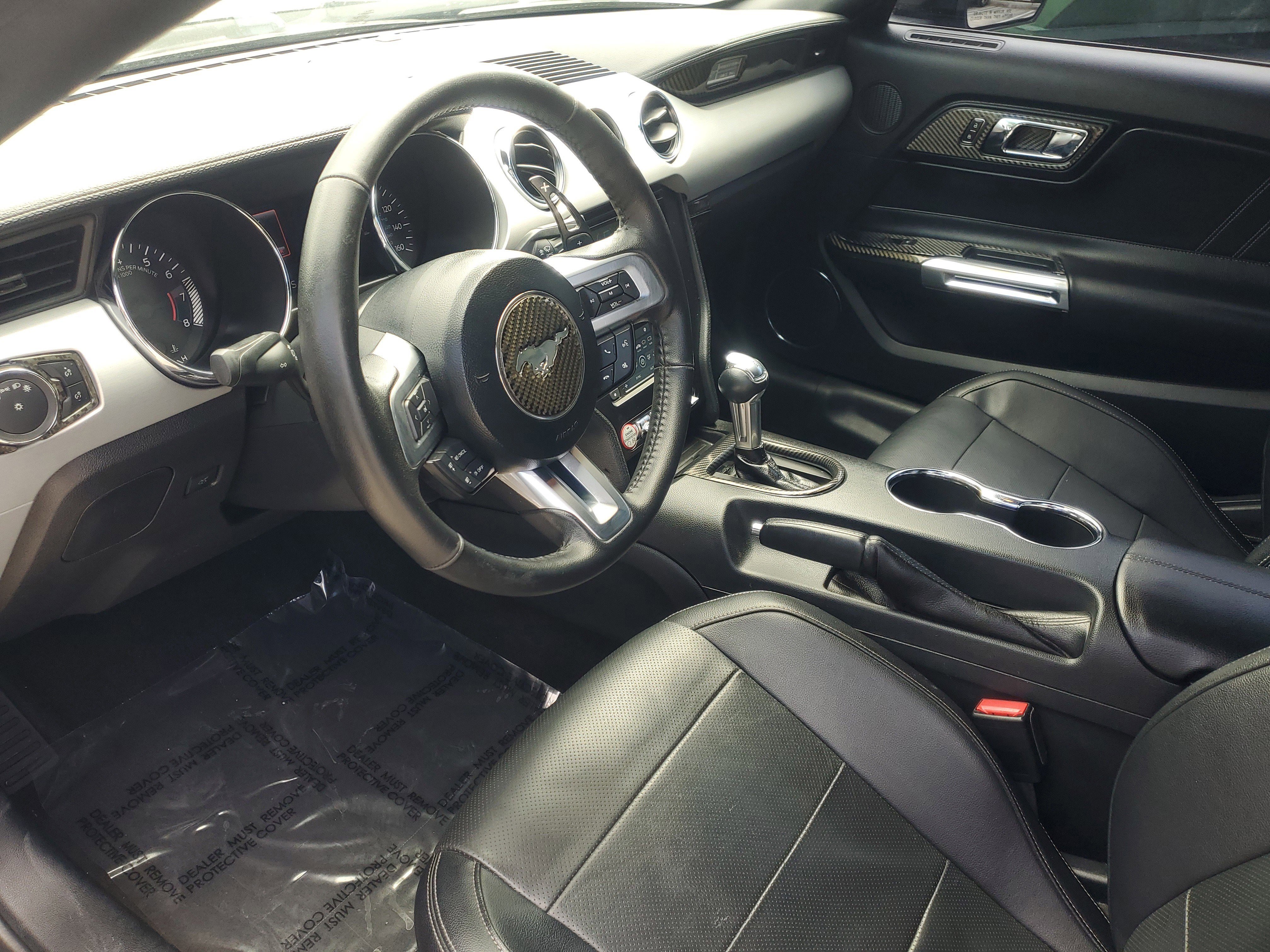 Used 2016 Ford Mustang Premium RWD image 11