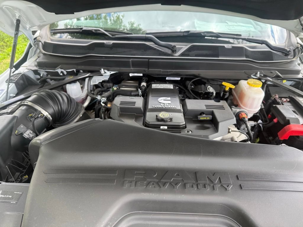 New 2024 RAM 5500 Tradesman AWD/4WD image 59