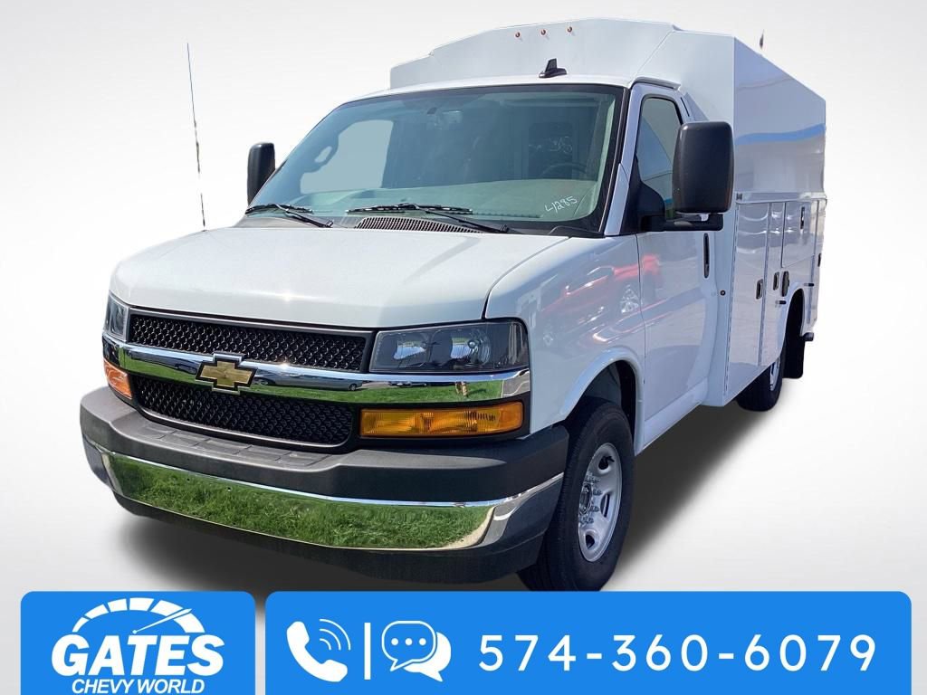 New 2025 Chevrolet Express 3500 Work Van w/ Power Convenience Package image 2