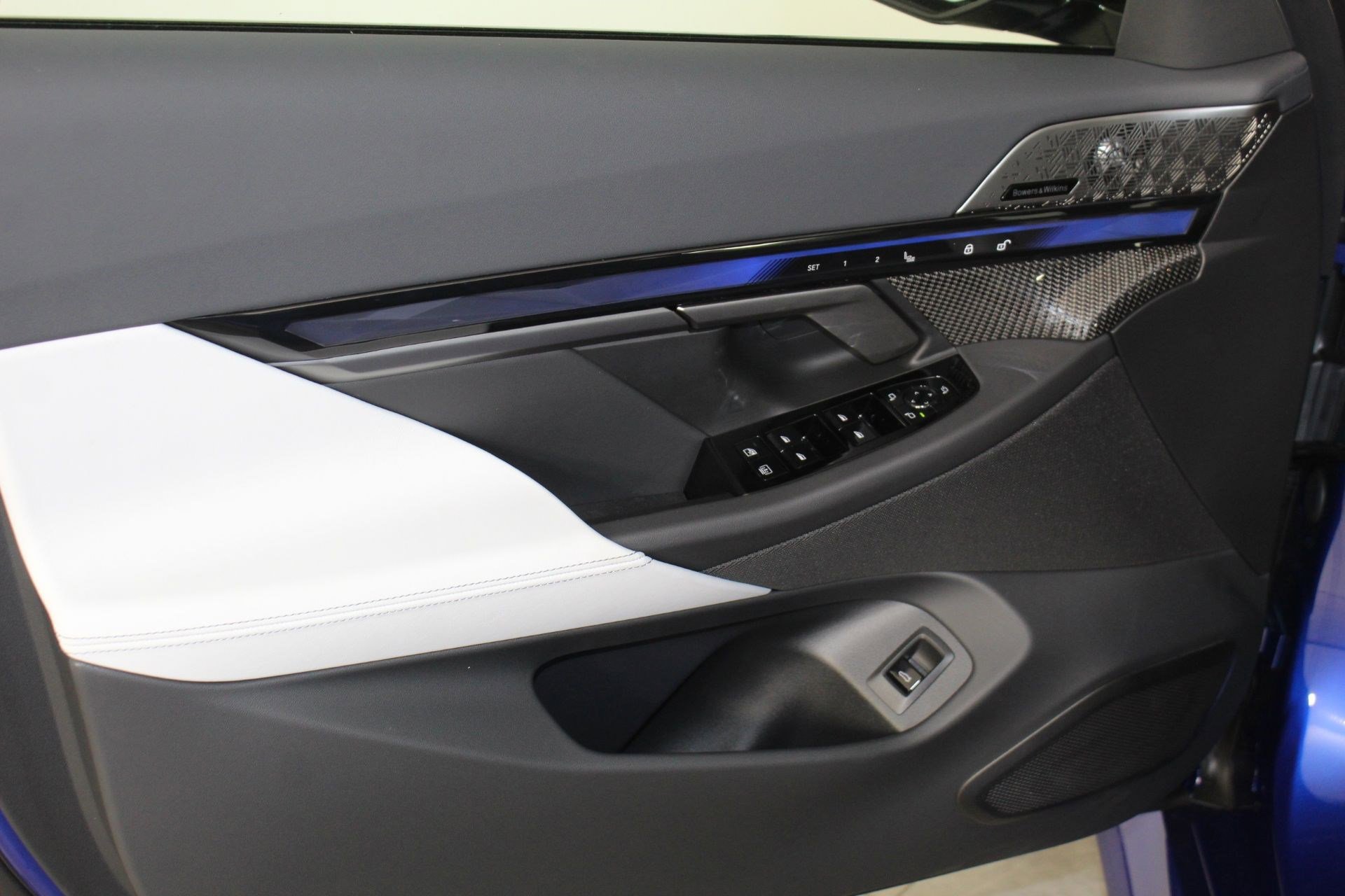 New 2026 BMW M5 w/ Carbon Package image 11