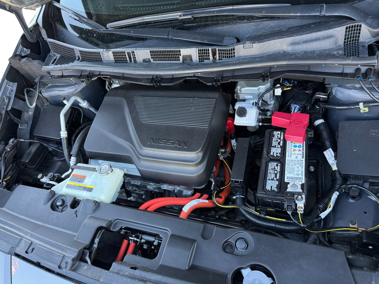 Used 2025 Nissan Leaf S FWD image 12