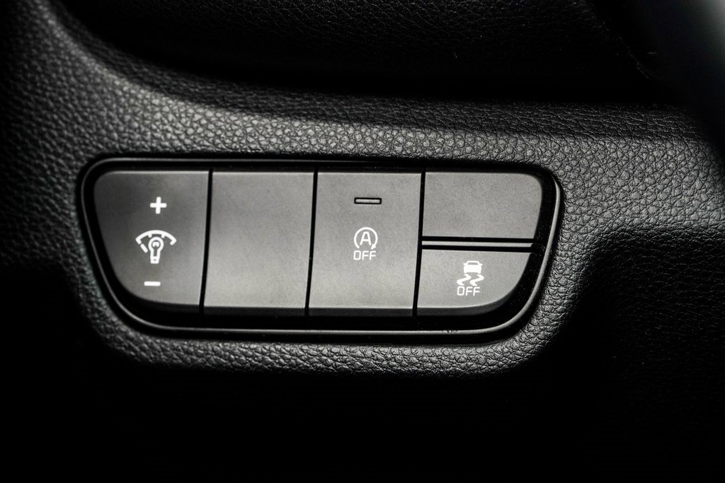 Used 2025 Kia Seltos S image 27