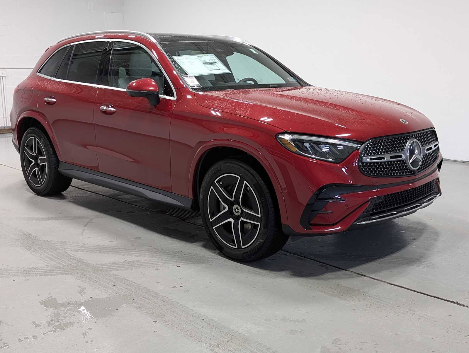 New 2026 Mercedes-Benz GLC 300 GLC 300 image 3