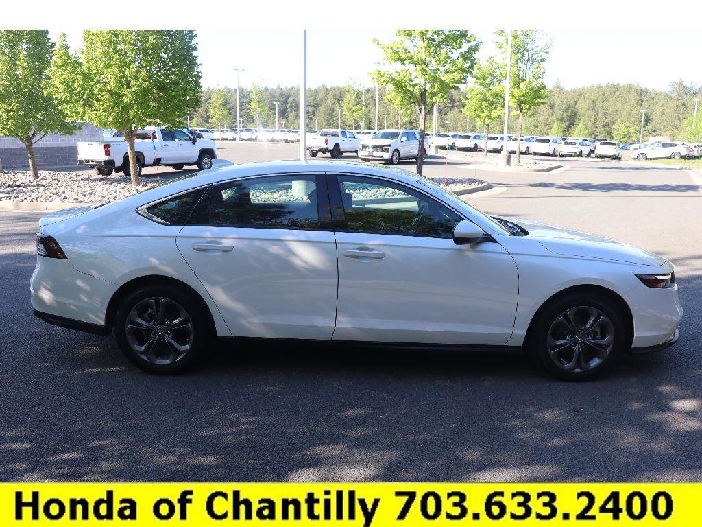 Used 2024 Honda Accord EX image 8