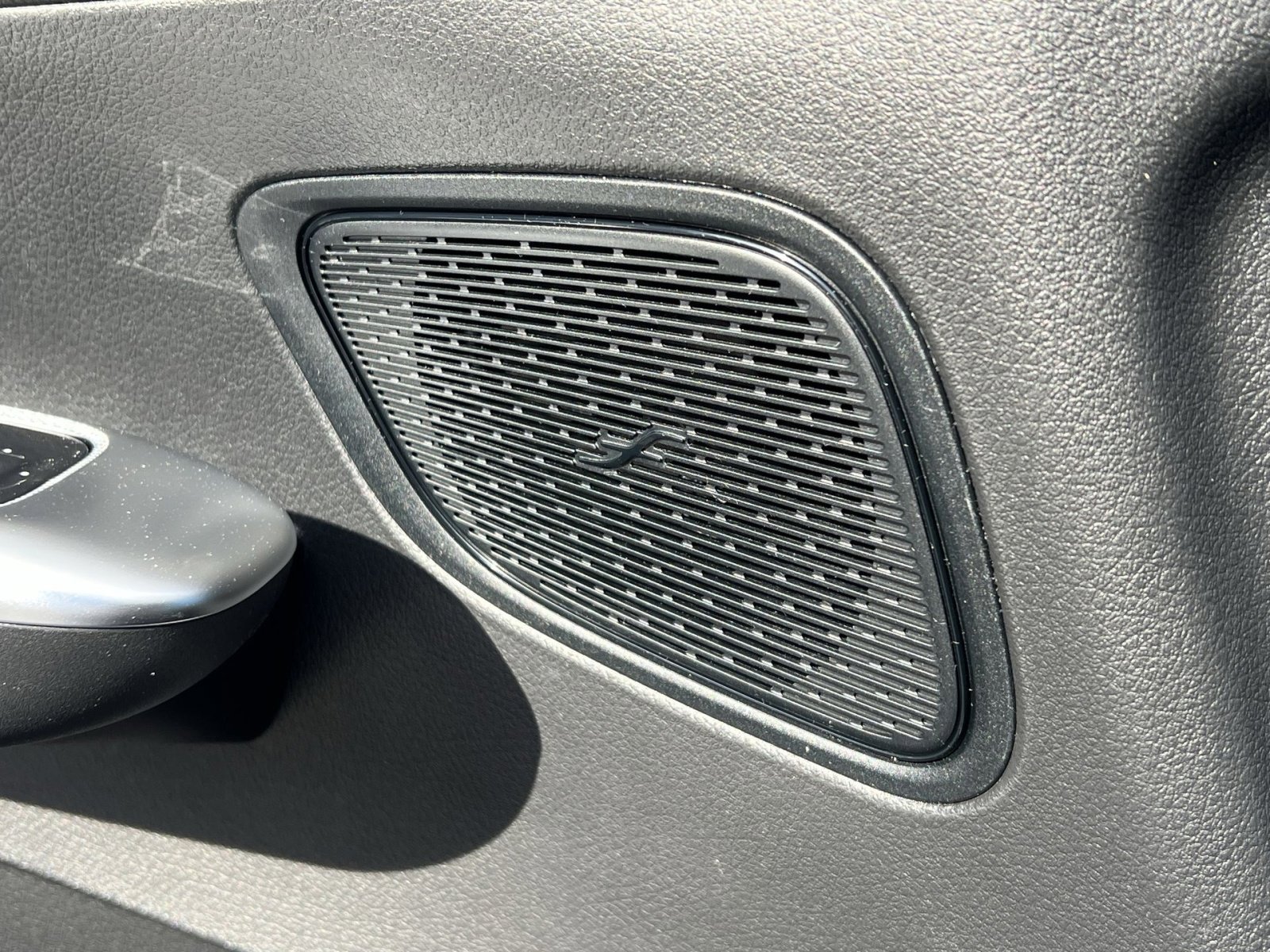 New 2026 Mercedes-Benz GLC 300 4MATIC image 34