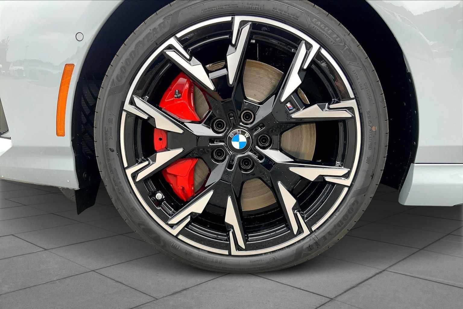 Used 2026 BMW 228i w/ Technology Package FWD image 11