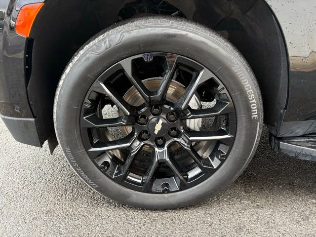 Used 2023 Chevrolet Tahoe Premier w/ Advanced Technology Package image 6