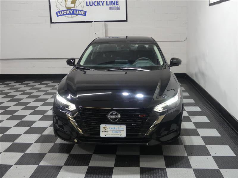 Used 2025 Nissan Sentra SR image 3