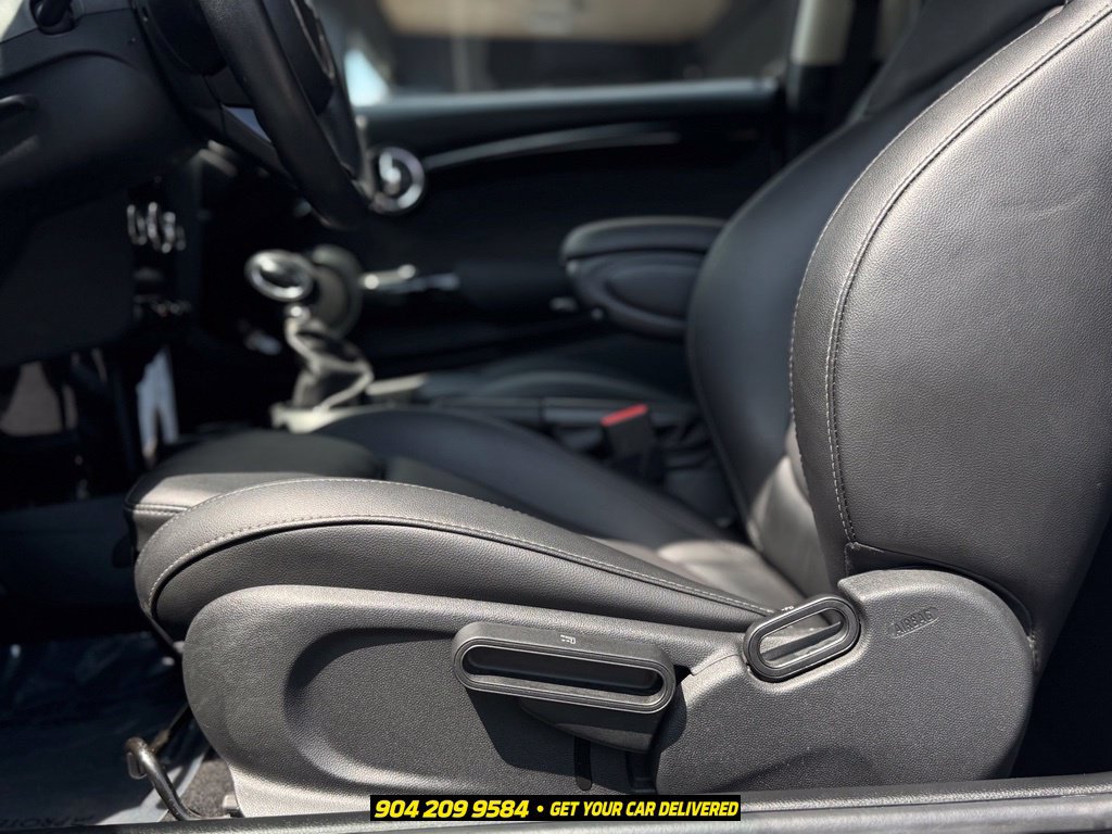 Used 2018 MINI Cooper S FWD image 17