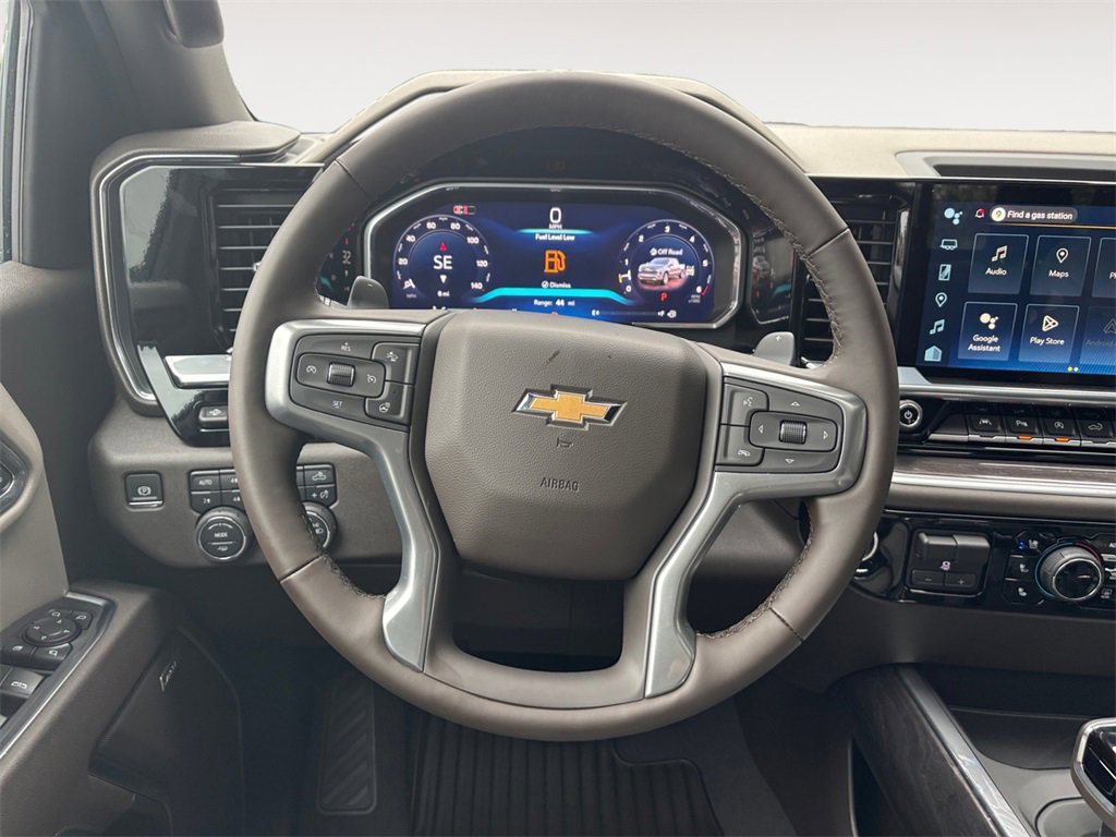 New 2026 Chevrolet Silverado 1500 LTZ w/ LTZ Premium Package image 12