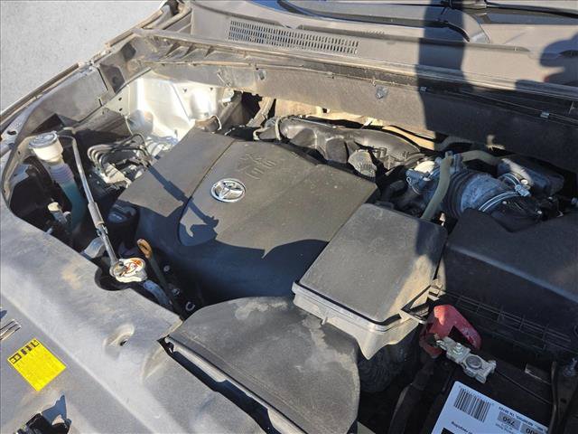 Used 2019 Toyota Highlander Limited FWD image 24