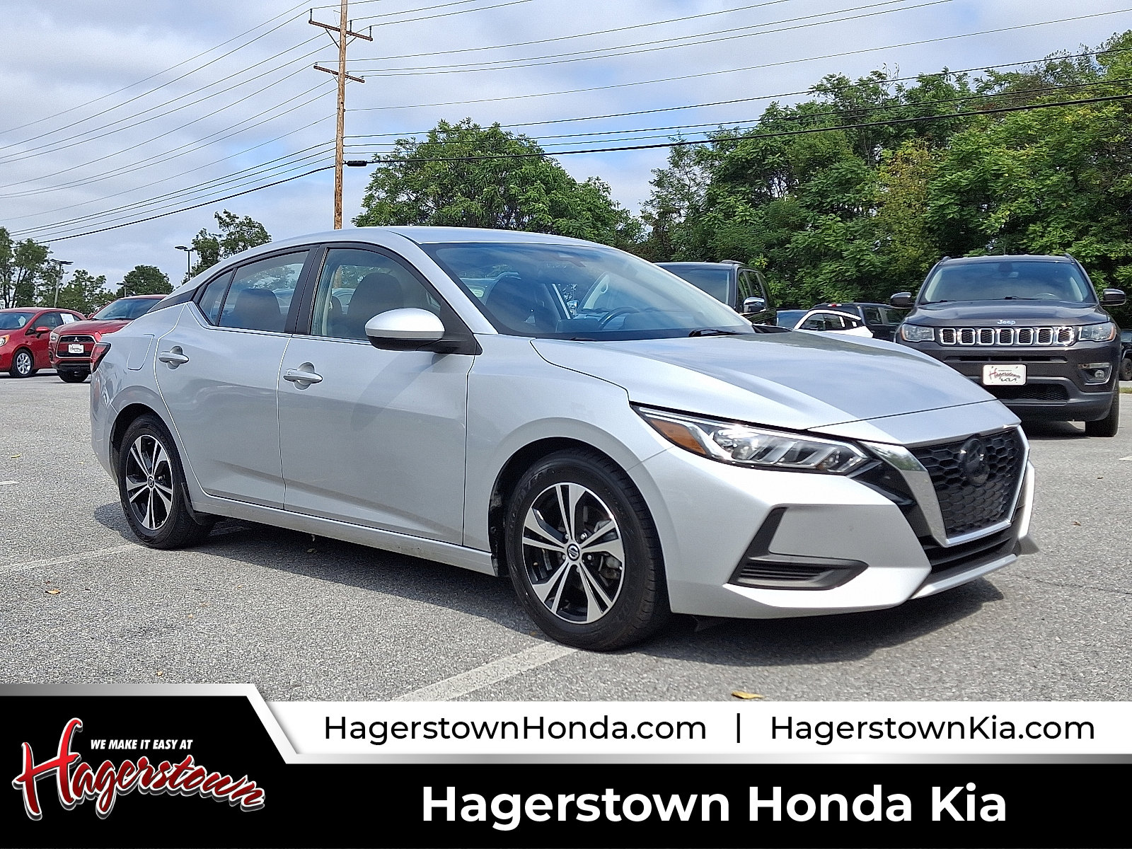 Used 2023 Nissan Sentra SV image 1