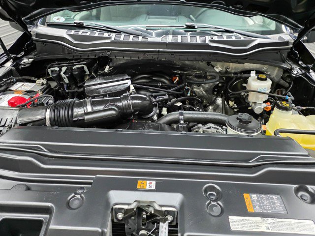 Used 2022 Ford F350 XLT w/ XLT Premium Package AWD/4WD image 39