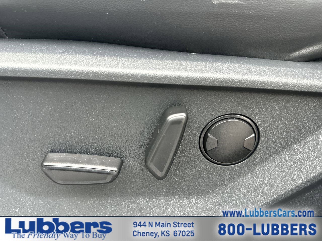 Used 2025 Ford Expedition Max Platinum image 12