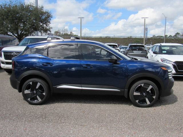 Used 2026 Nissan Kicks SR image 2