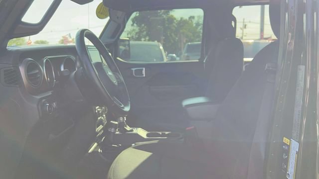 Used 2021 Jeep Wrangler Unlimited Sport AWD/4WD image 29