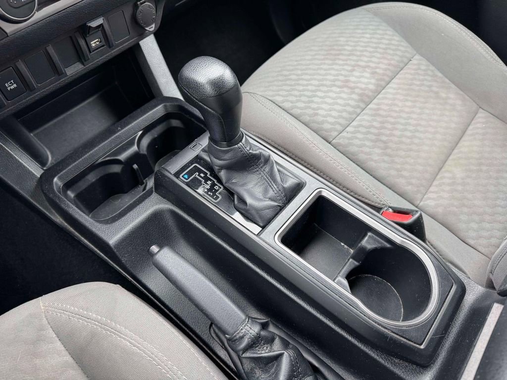 Used 2021 Toyota Tacoma SR image 28