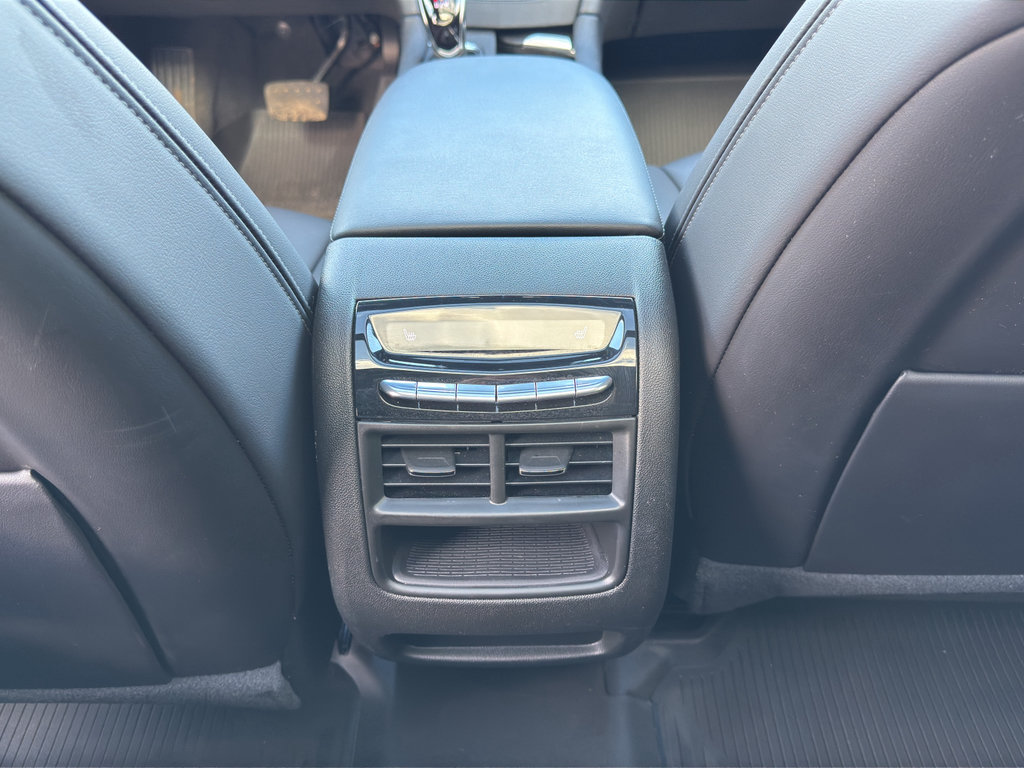 Used 2024 Cadillac XT5 Premium Luxury w/ LPO, Floor Liner Package AWD/4WD image 39