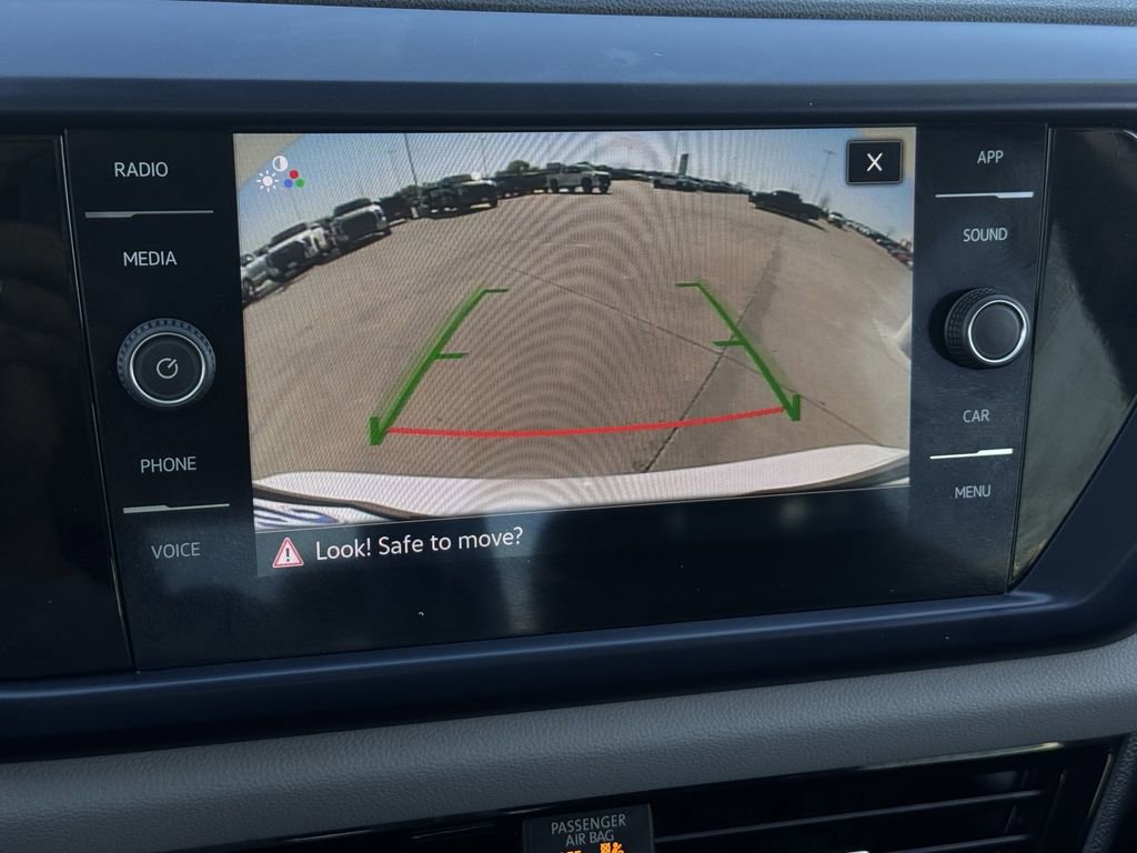 Used 2023 Volkswagen Taos SE image 18