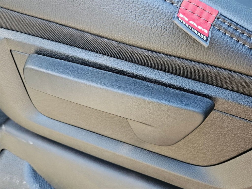 New 2026 RAM 5500 Tradesman image 12
