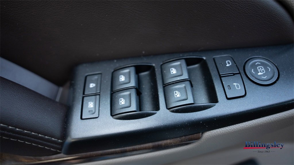 Used 2018 Chevrolet Tahoe LT image 18