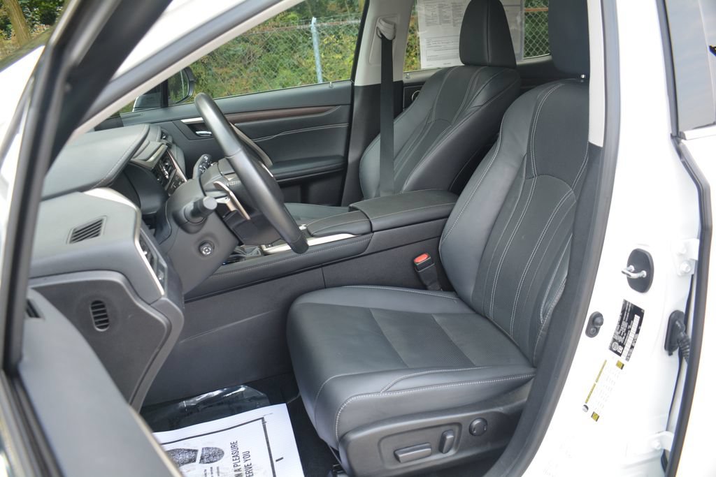 Used 2022 Lexus RX 350 AWD w/ Premium Package image 10