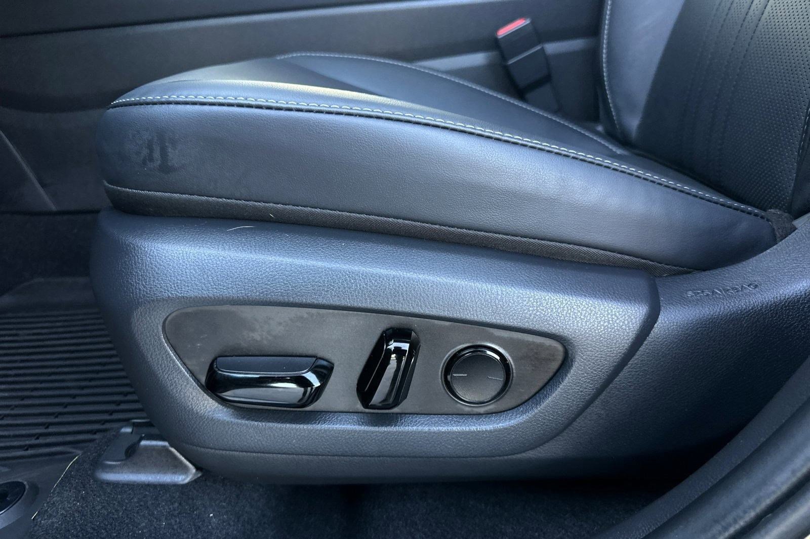 Used 2025 Lexus NX 350h AWD w/ Accessory Package (P5) image 14