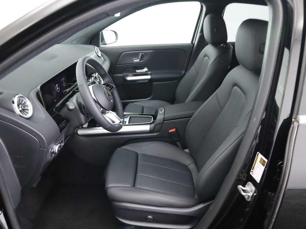 Certified 2025 Mercedes-Benz GLA 250 image 21