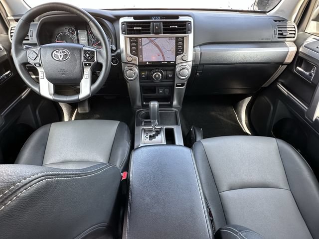 Used 2022 Toyota 4Runner SR5 Premium w/ Moonroof Package RWD image 9