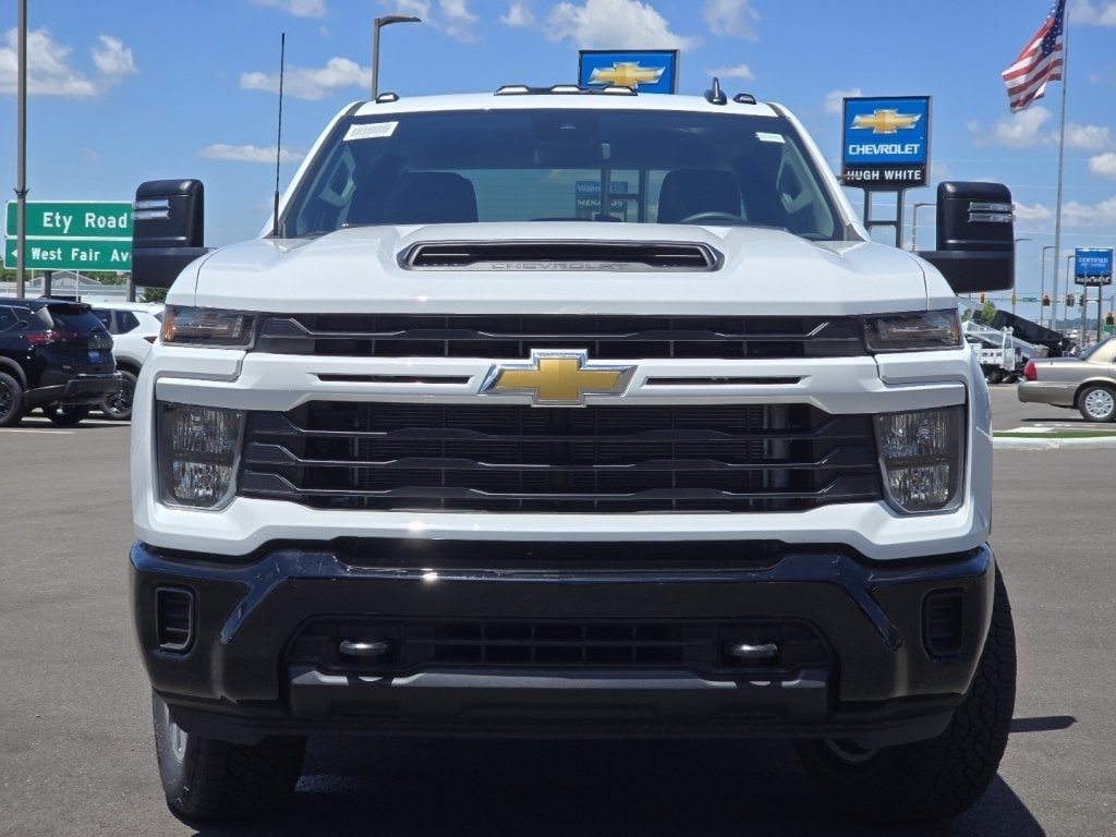 New 2026 Chevrolet Silverado 2500 Custom w/ Custom Convenience Package AWD/4WD image 9