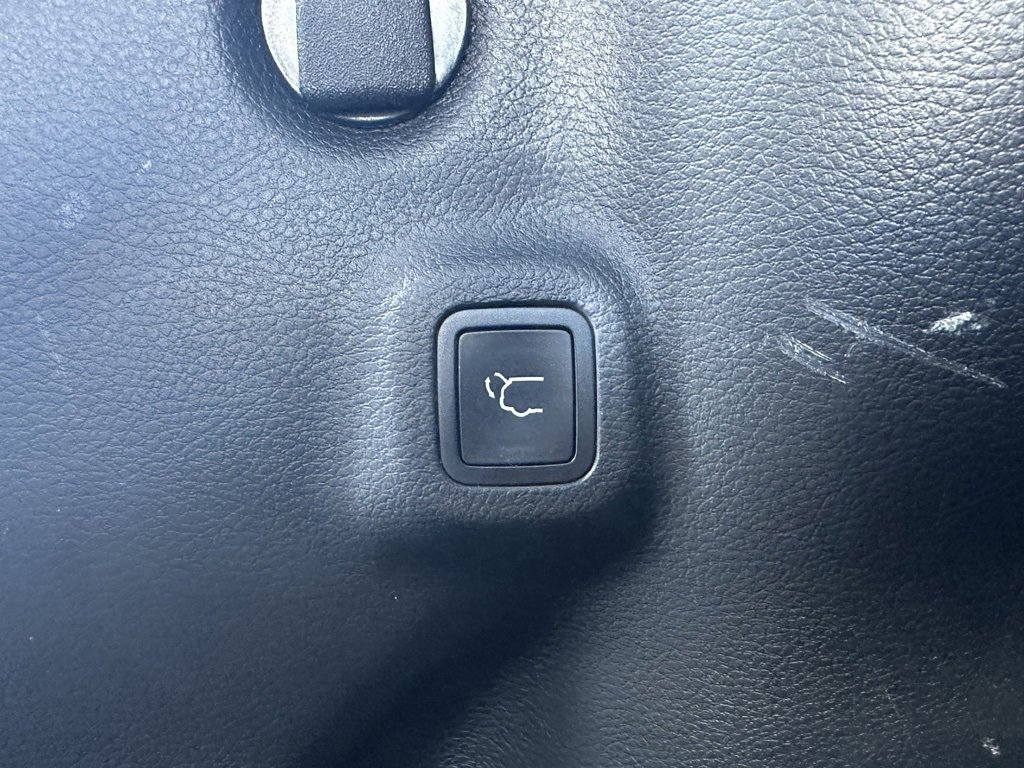 Used 2018 Jeep Compass Limited w/ Navigation Group image 15