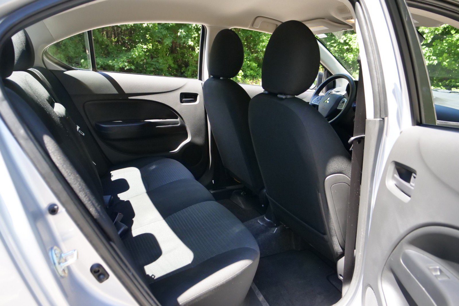 Used 2024 Mitsubishi Mirage G4 ES FWD image 28