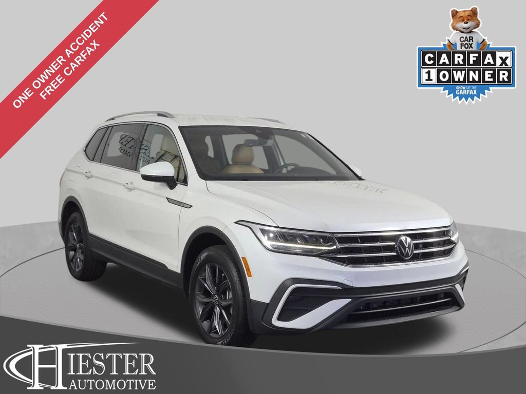 Used 2023 Volkswagen Tiguan SE FWD image 1